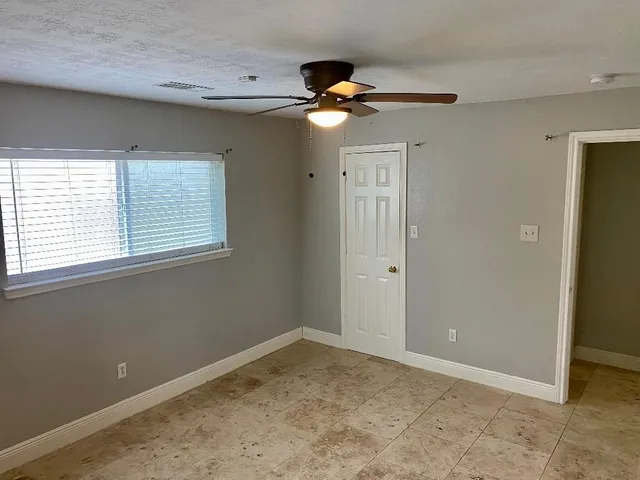 $2,000 | 2419 Briarlee Drive, Houston, TX 77077