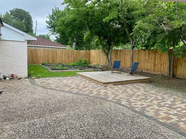 $2,000 | 2419 Briarlee Drive, Houston, TX 77077