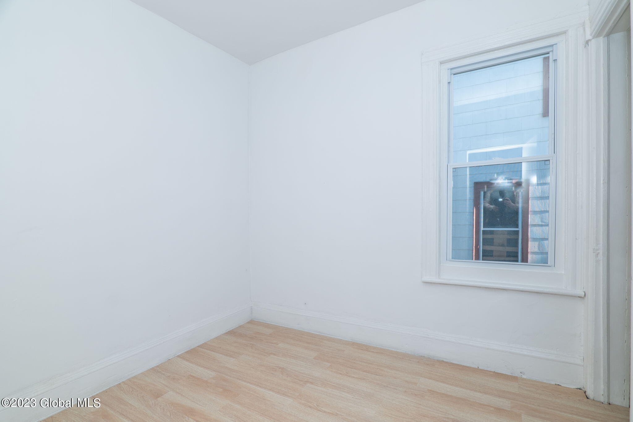 1501 Broadway Schenectady, NY 12306 - Photo 9 of 42 8-web-or-mls-1501Broadway-8