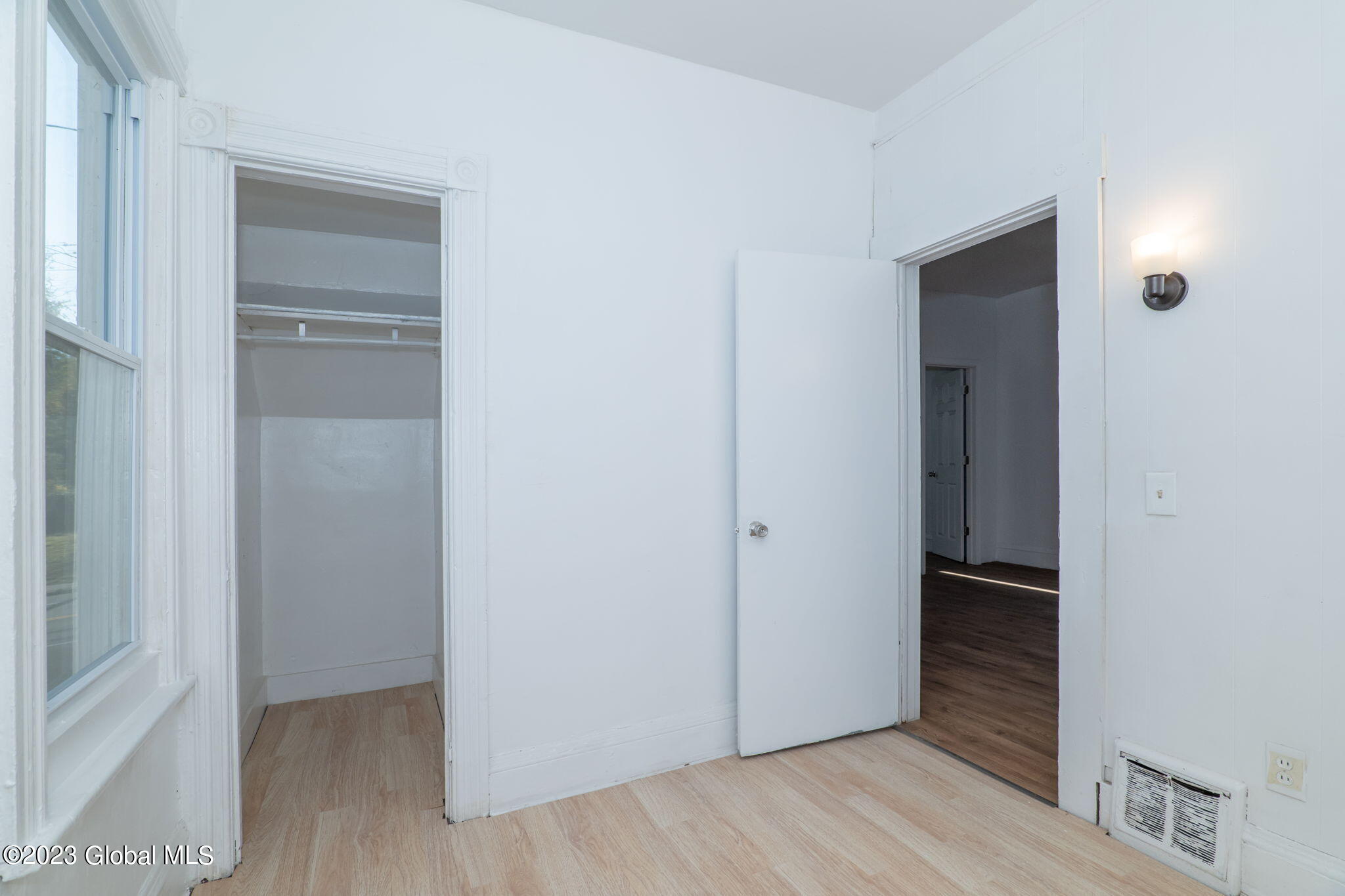 1501 Broadway Schenectady, NY 12306 - Photo 10 of 42 9-web-or-mls-1501Broadway-9