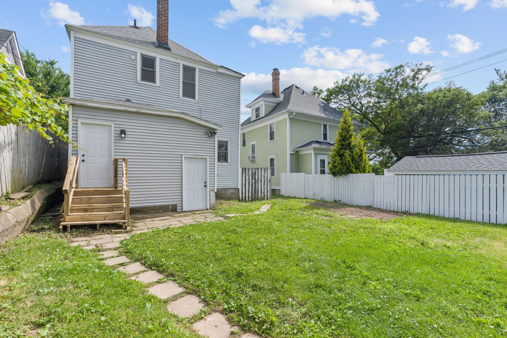 705 Sims Avenue St. Paul, MN 55106 - Photo 34 of 37