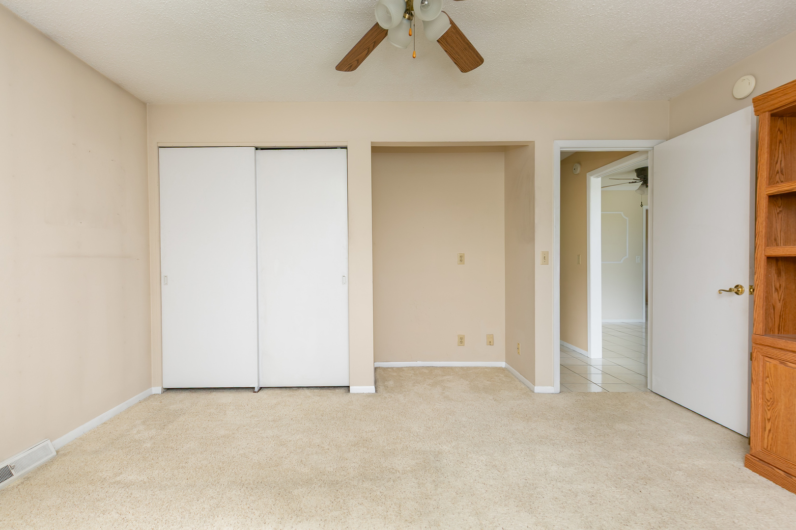 3721 35th Street, Unit 4 Moline, IL 61265 - Photo 21 of 26
