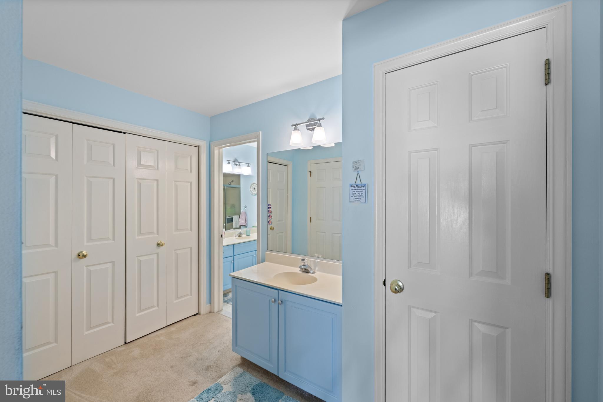 32 Manchester Court, Unit 32 Berwyn, PA 19312 - Photo 21 of 27 a bathroom with a tub and shower