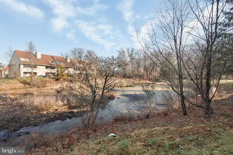 $300,000 | 290 Tavistock, Cherry Hill, NJ 08034