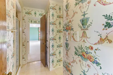 $385,000 | 601 Orchard Drive, Lake Charles, LA 70605