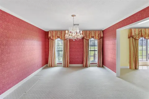 $385,000 | 601 Orchard Drive, Lake Charles, LA 70605