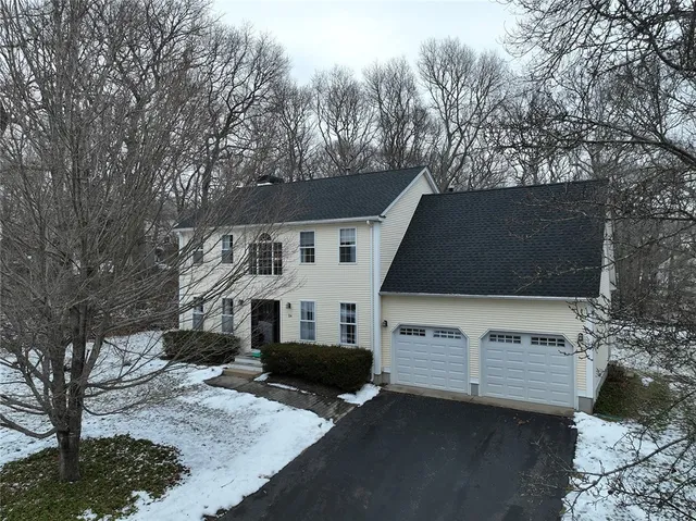 $790,000 | 24 Ridge Crest Lane, South Kingstown, RI 02879