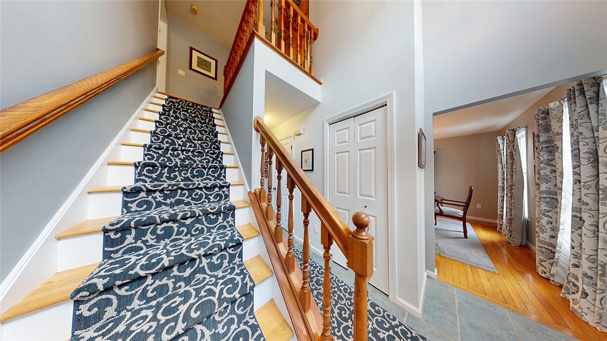 24 Ridge Crest Lane South Kingstown, RI 02879 - Photo 17 of 46