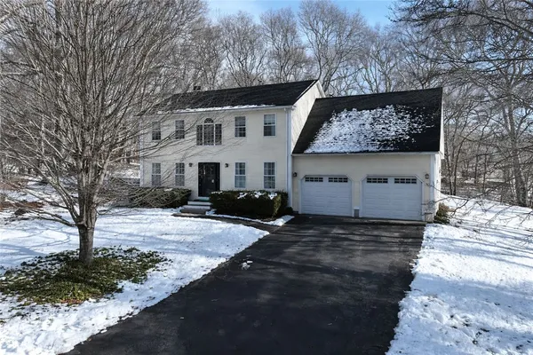 $770,000 | 24 Ridge Crest Lane, South Kingstown, RI 02879