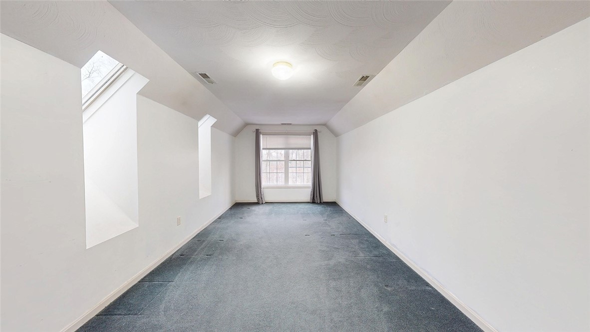 24 Ridge Crest Lane South Kingstown, RI 02879 - Photo 26 of 46