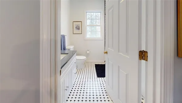 $770,000 | 24 Ridge Crest Lane, South Kingstown, RI 02879