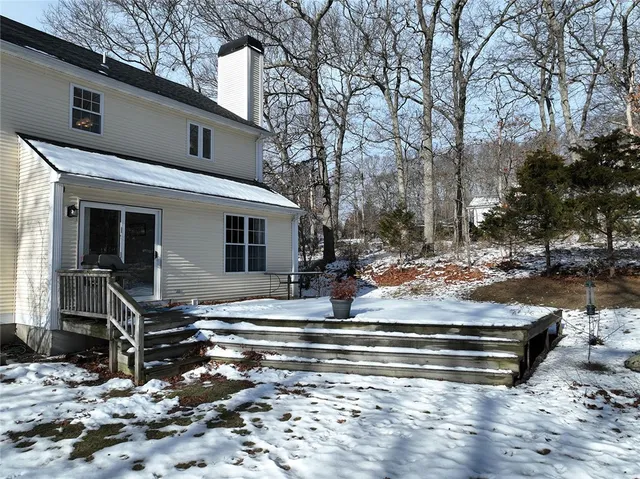 $770,000 | 24 Ridge Crest Lane, South Kingstown, RI 02879