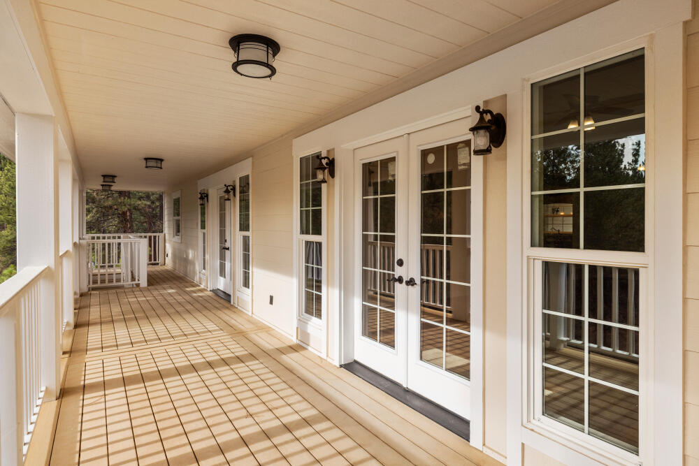 13423 Sprague River Road, Unit 1 Chiloquin, OR 97624 - Photo 10 of 46 Beautiful french doors