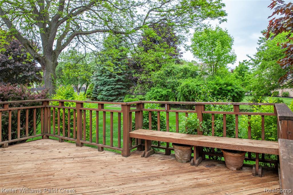 2680 Powderhorn Ridge Road Rochester, MI 48309 - Photo 12 of 44