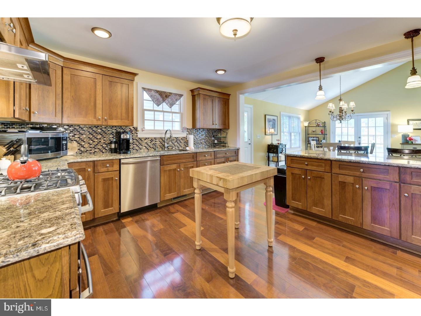 608 Devon Road Moorestown, NJ 08057 - Photo 2 of 25 Kitchen
