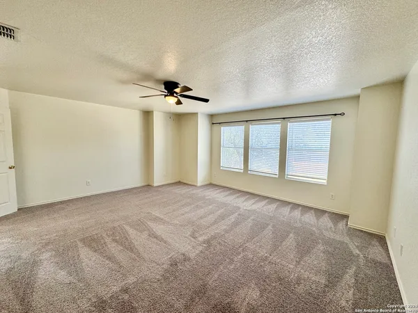 $1,899 | 4406 Waldon Pond, San Antonio, TX 78245