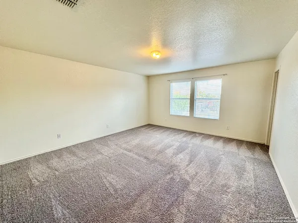 $1,899 | 4406 Waldon Pond, San Antonio, TX 78245