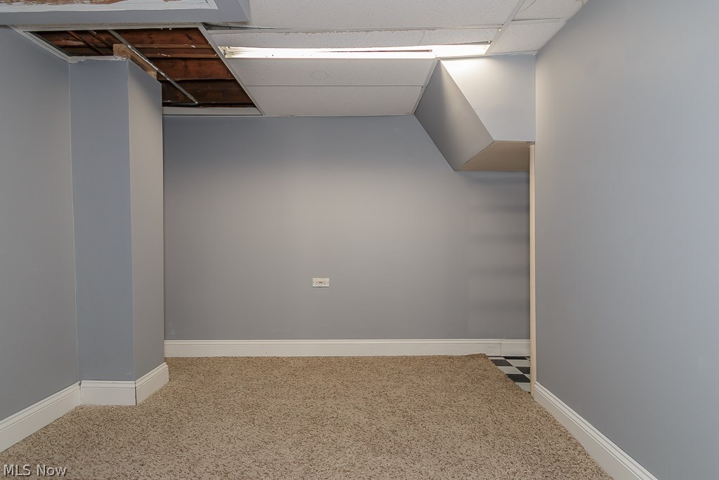 1661 Lander Road Cleveland, OH 44124 - Photo 15 of 19