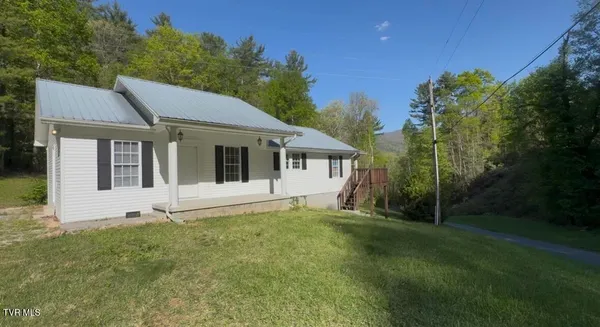 $1,600 | 236 Oliver Hollow Road, Hampton, TN 37658