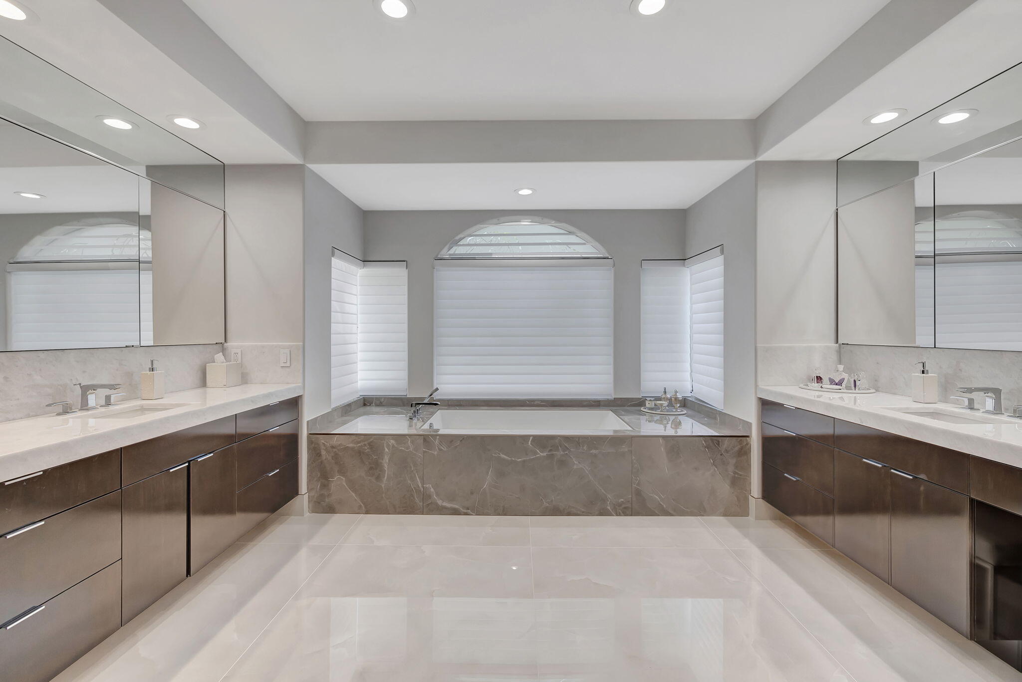 6192 Northwest 24th Terrace Boca Raton, FL 33496 - Photo 31 of 70 40-web-or-mls-3W7A5359