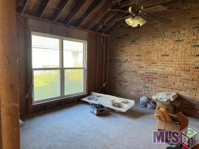 $49,900 | 8724 Pecan Tree Drive, Baton Rouge, LA 70810