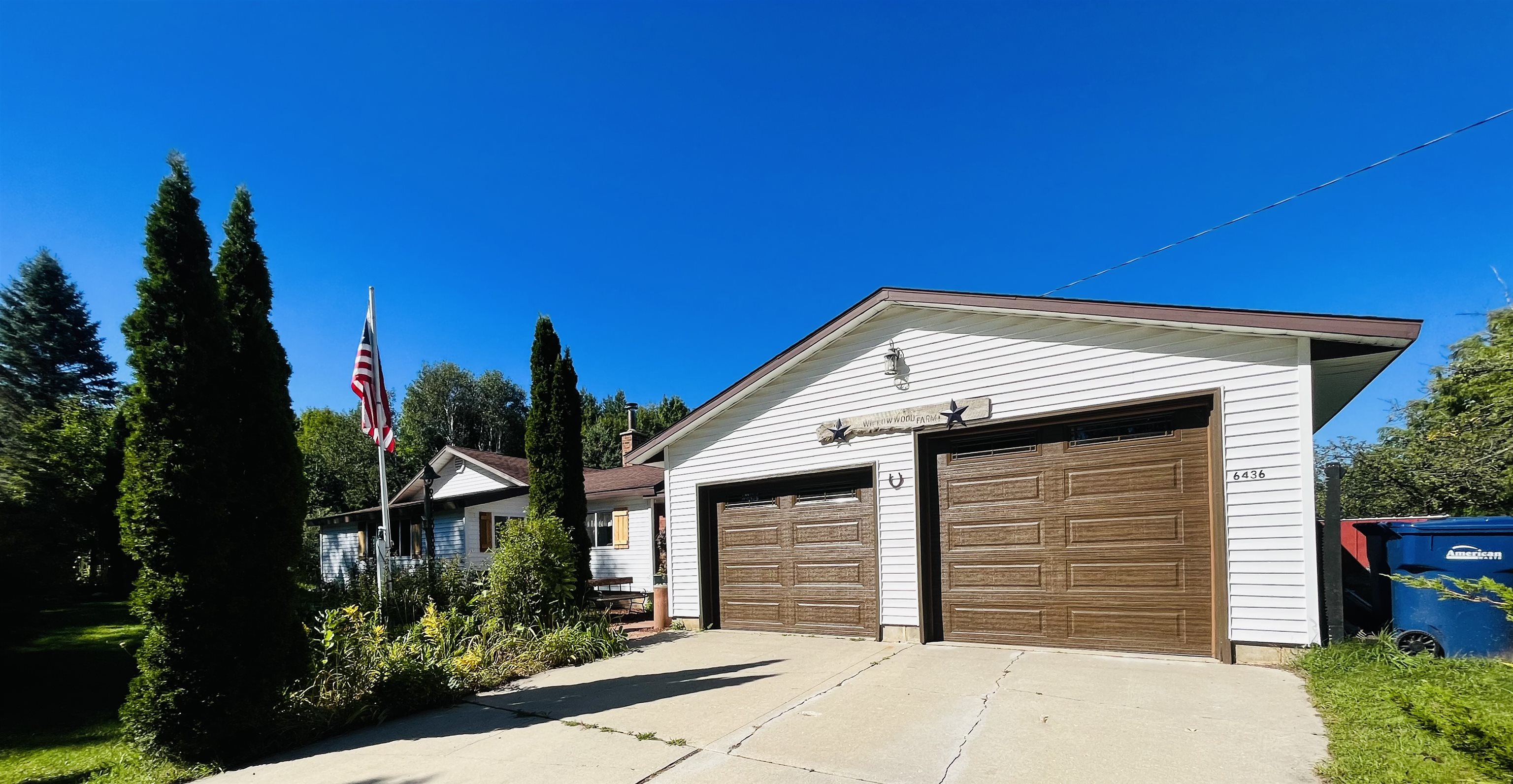 6436 Traverse Road Thompsonville, MI 49683 - Photo 26 of 34 1915421-25.JPG
