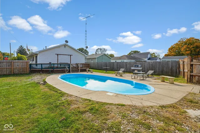 $250,000 | 730 East Washington Street, Greensburg, IN 47240