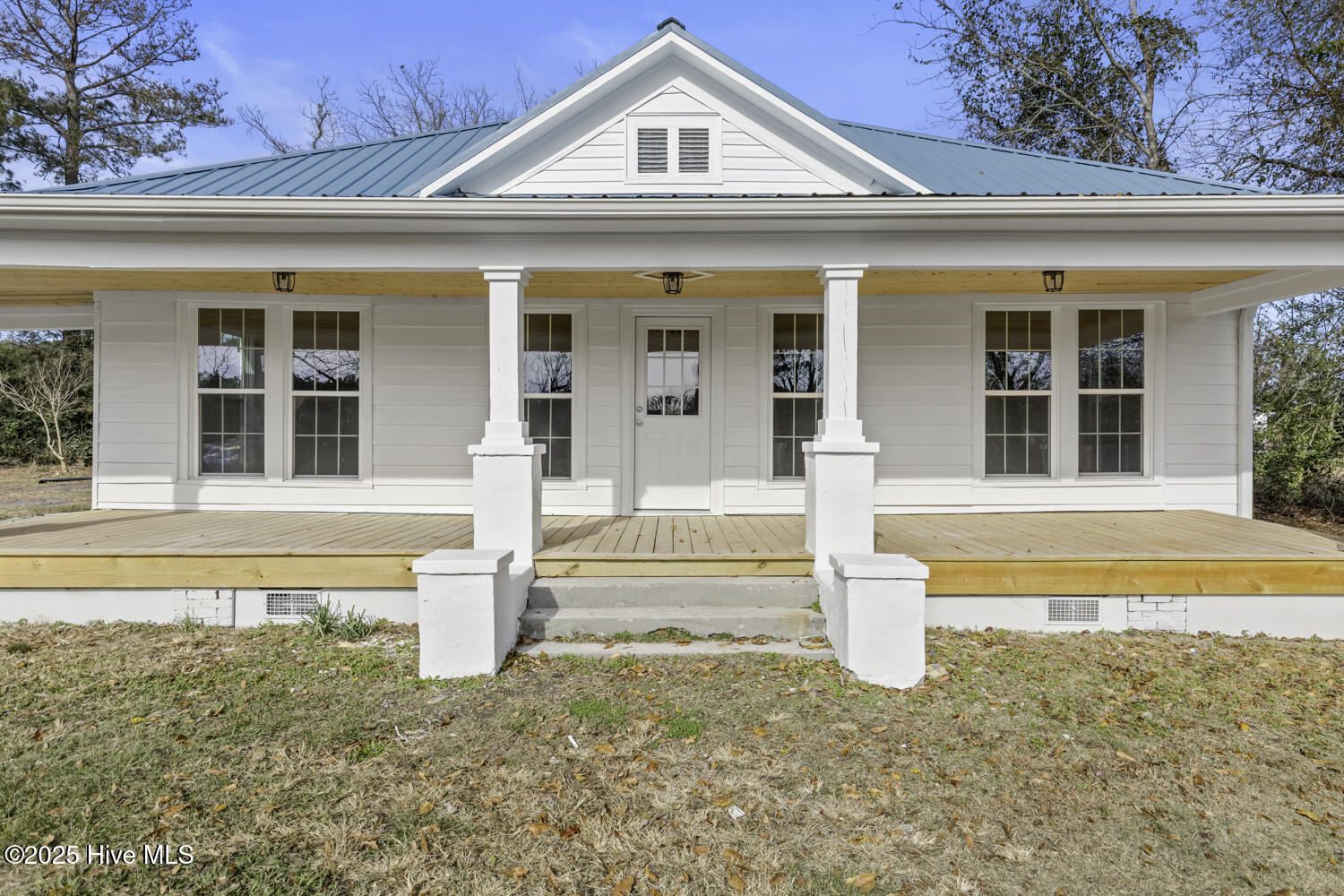 2880 Catherine Lake Road Richlands, NC 28574 - Photo 4 of 44 catherine-4