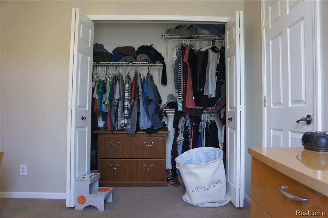 3404 Tremonte Circle Rochester, MI 48306 - Photo 10 of 20 closet