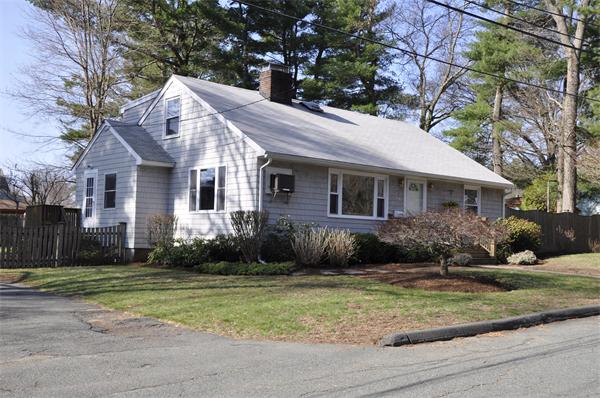 15 Sargent Street Beverly, MA 01915 - Photo 21 of 29