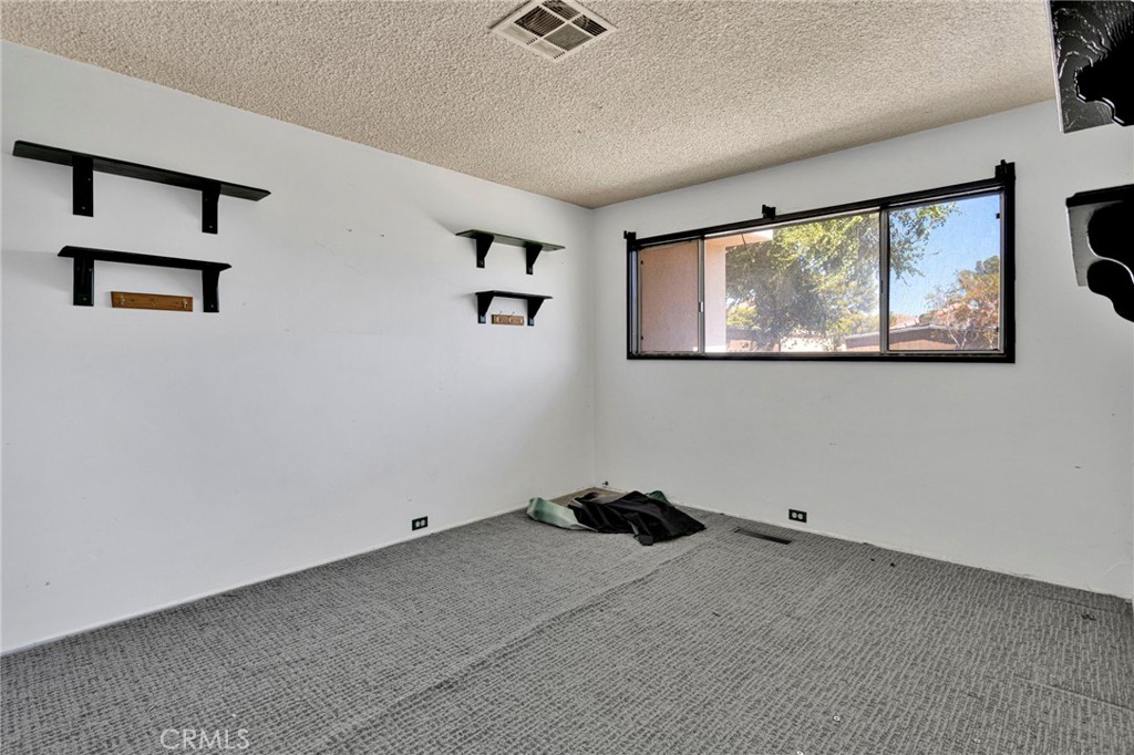 18969 Pachappa Road Apple Valley, CA 92307 - Photo 34 of 75
