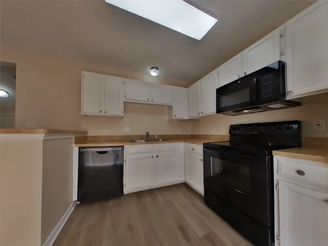 $1,559 | 3259 Jorns Street, Houston, TX 77045