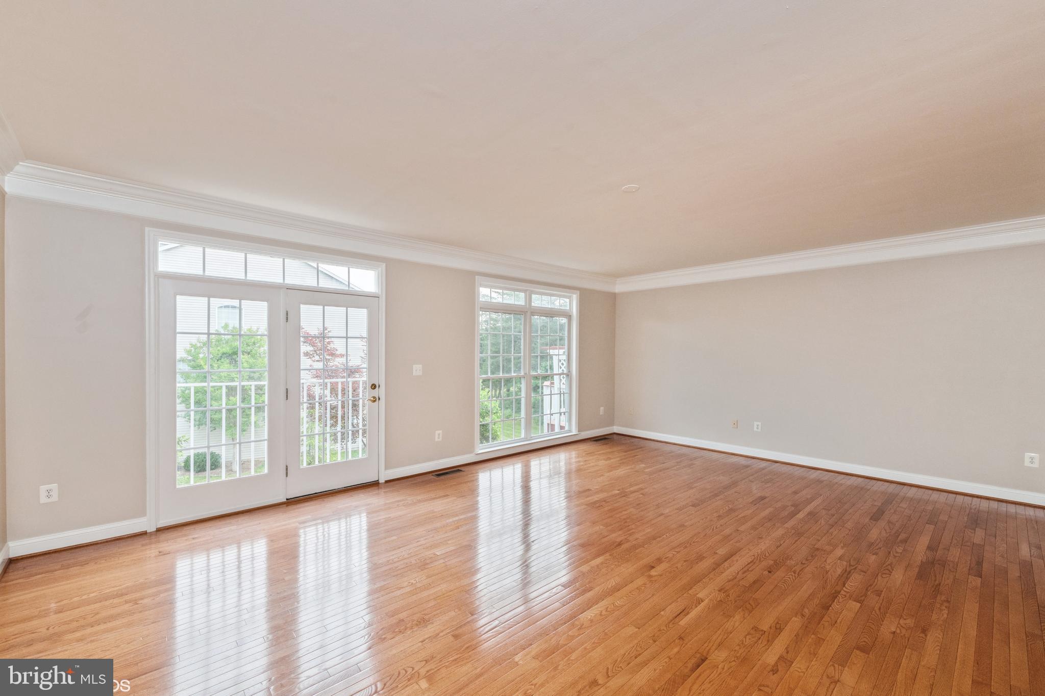 25840 Commons Square Chantilly, VA 20152 - Photo 13 of 32