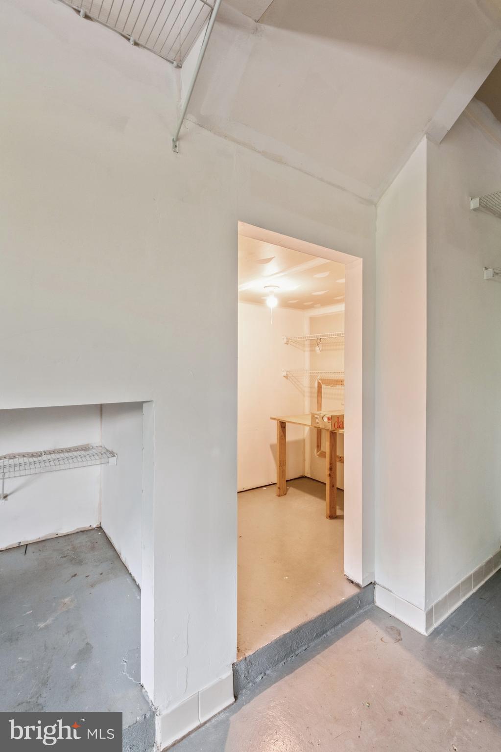 25840 Commons Square Chantilly, VA 20152 - Photo 29 of 32