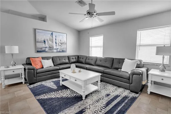 $10,000 | 3142 Southeast 22nd Place, Cape Coral, FL 33904