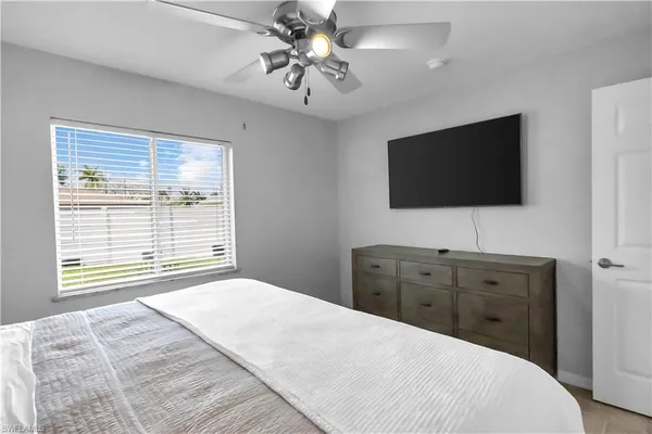 $10,000 | 3142 Southeast 22nd Place, Cape Coral, FL 33904