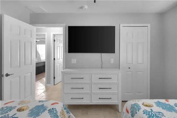 $10,000 | 3142 Southeast 22nd Place, Cape Coral, FL 33904