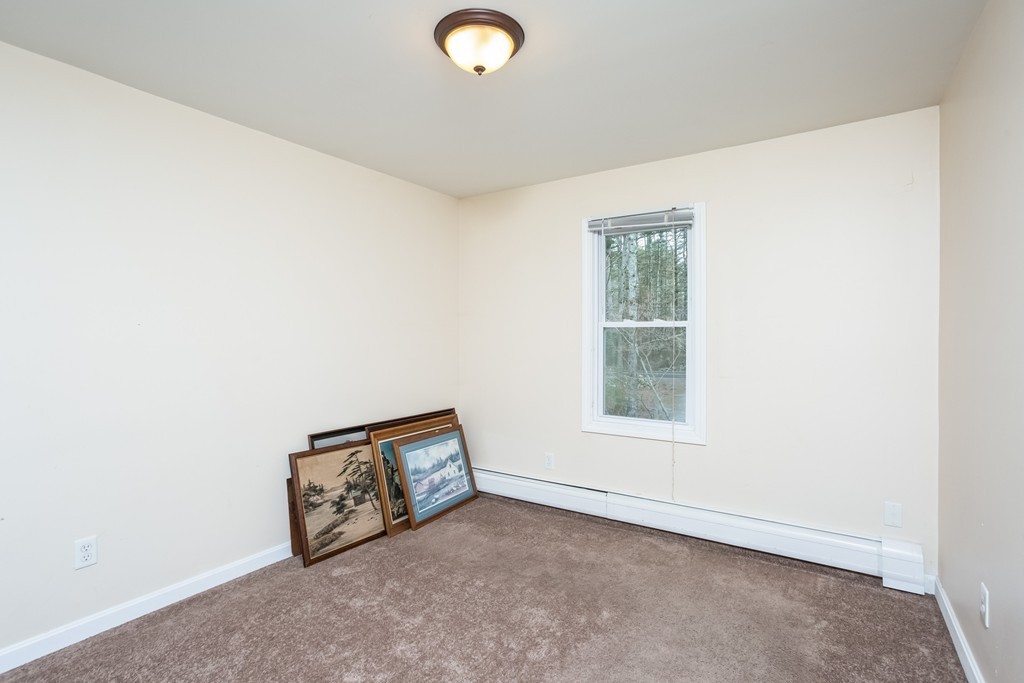 953 Walnut Plain Road Rochester, MA 02770 - Photo 14 of 28 Gallery Image 14