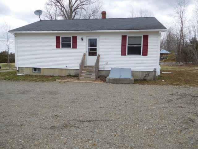 495 Ledge Hill Road Corinth, ME 04427 - Photo 3 of 13 Photo