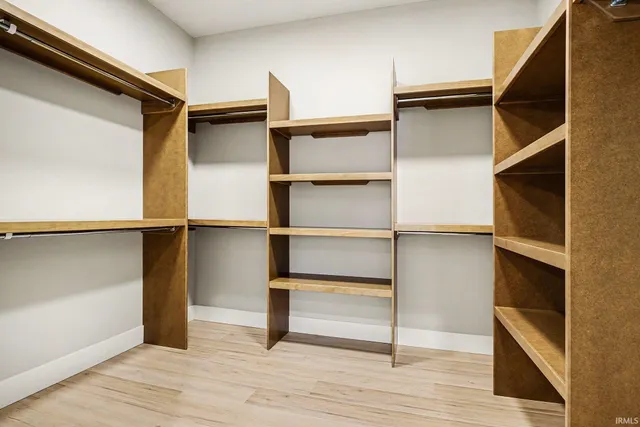 $679,000 | 19332 Sweetbriar Court, Bristol, IN 46507