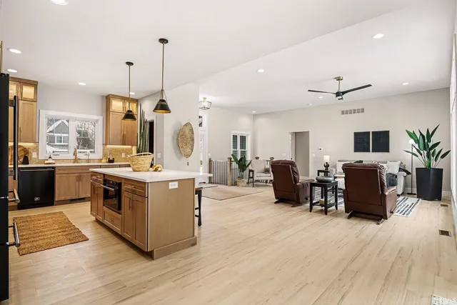 $679,000 | 19332 Sweetbriar Court, Bristol, IN 46507