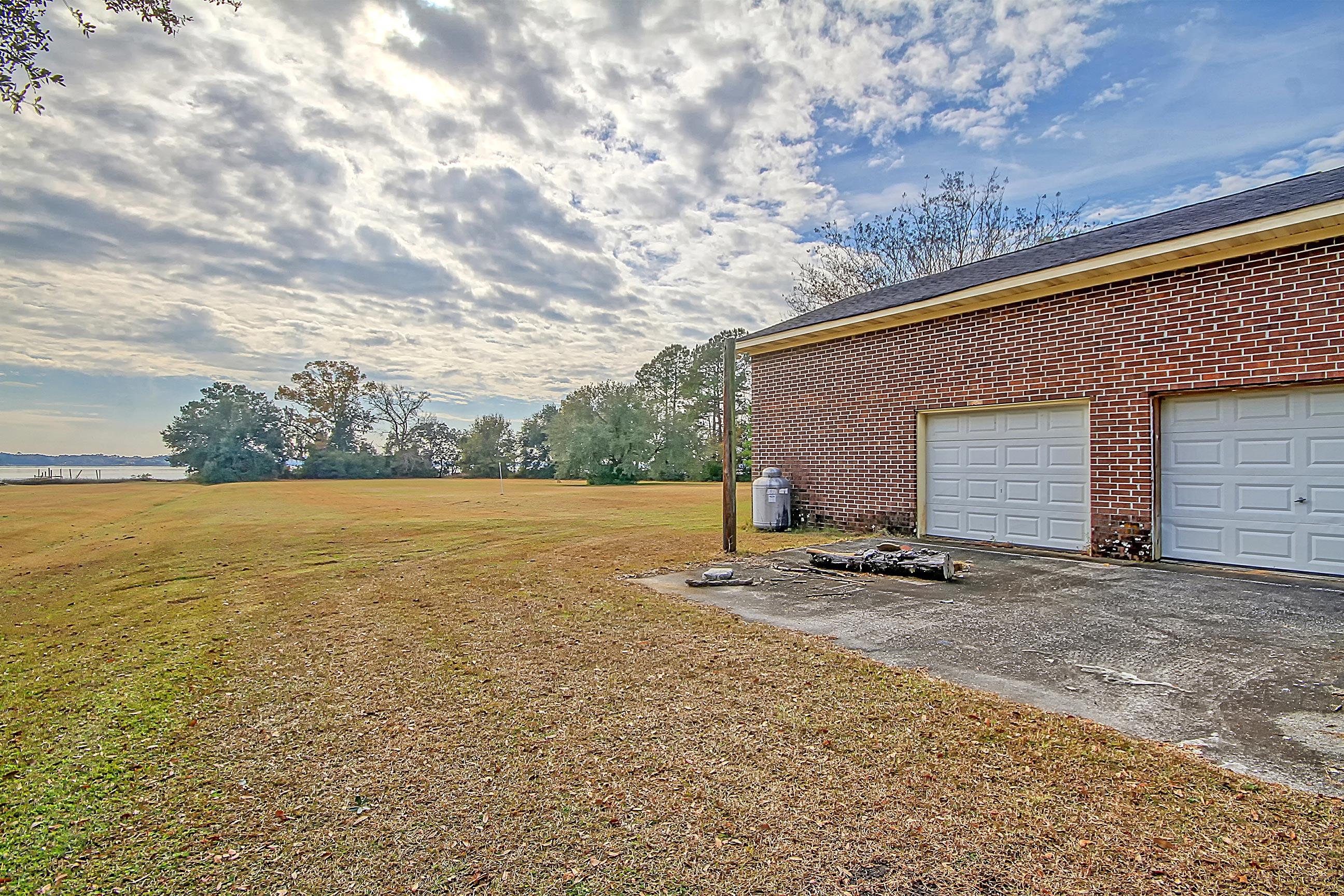 4683 Westervelt Road Meggett, SC 29449 - Photo 6 of 25 CREM_4683 Westervelt_014