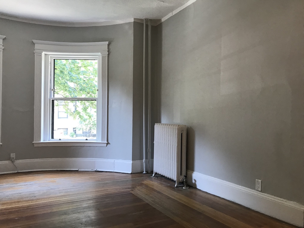 24 Peterborough Street, Unit 3 Boston, MA 02215 - Photo 5 of 14