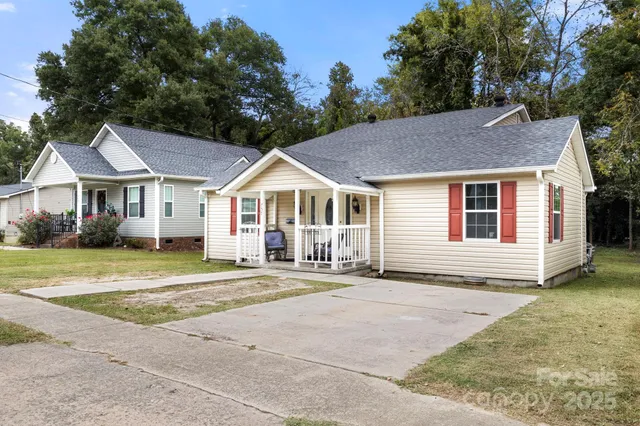 $325,000 | 757 Carolina Avenue, Rock Hill, SC 29730