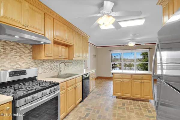 $439,000 | 10242 Webb Lane, Biloxi, MS 39532