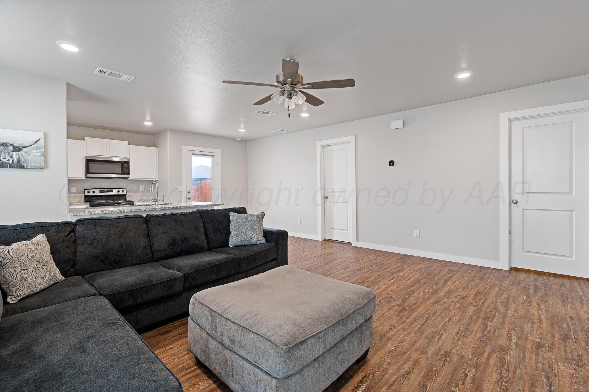 4909 Locker Street Amarillo, TX 79118 - Photo 6 of 21 IMG_1297