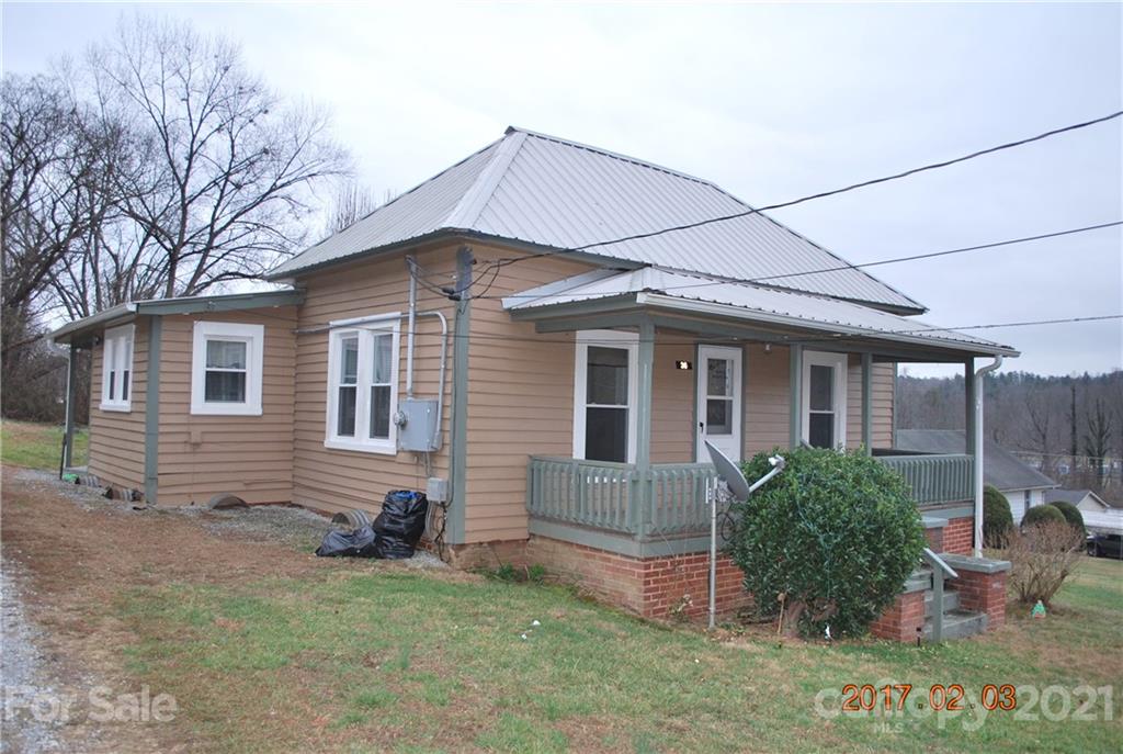 36 Cole Hill Road Old Fort, NC 28762 - Photo 1 of 35 Gallery Image 1