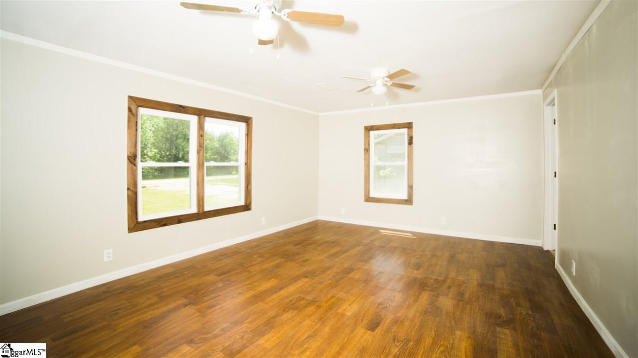 711 Garlington Road Greenville, SC 29615 - Photo 8 of 17