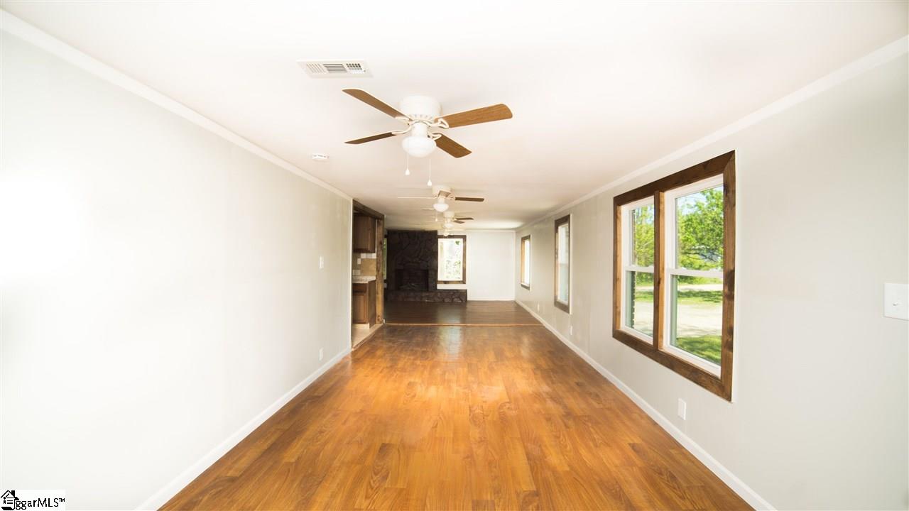711 Garlington Road Greenville, SC 29615 - Photo 10 of 17