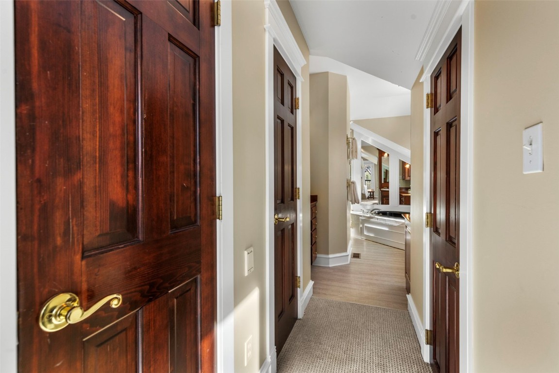 192 Wellington Road Breckenridge, CO 80424 - Photo 30 of 50 Hallway with baseboards